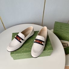 Gucci Leather Shoes